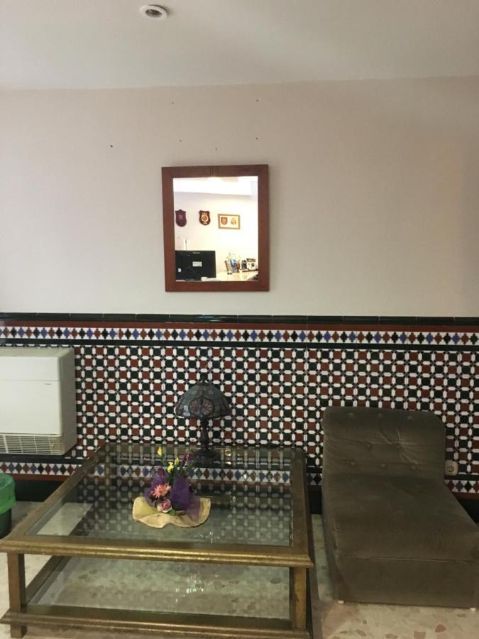 Hostal Carlos III El Ejido Exterior foto